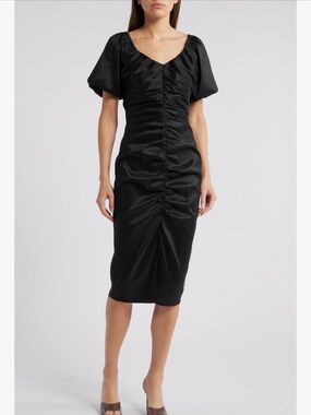 Chelsea28 Ruched Sheath Dress V-Neck Midi Dress in Black